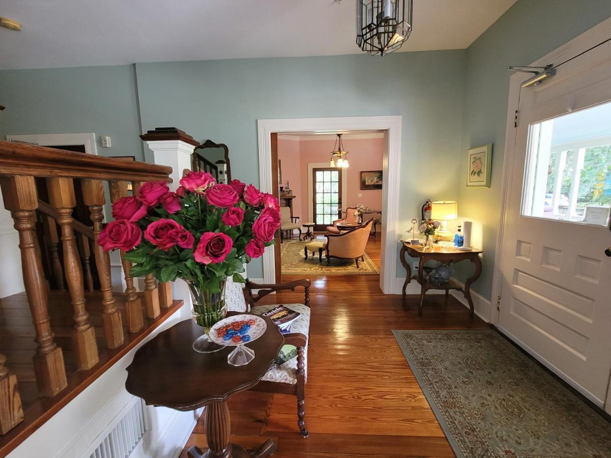 Camellia Rose Inn- King Room Southern Charm Gainesville Exterior foto